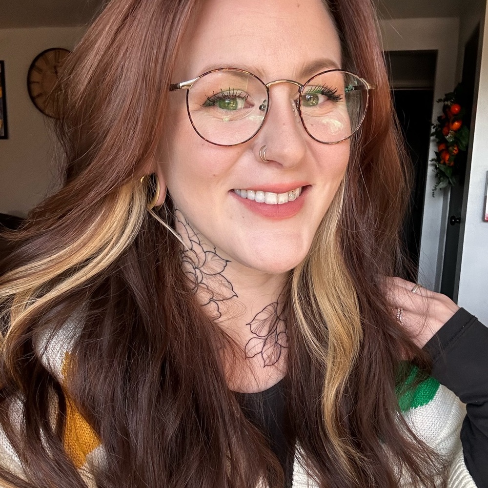 Meet your Posher, Kacy